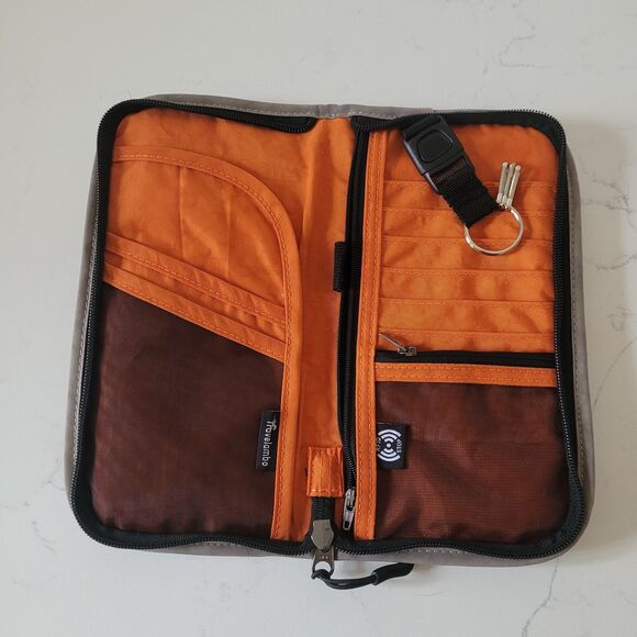 Travelambo RFID Blocking Family Passport Travel Wallet Full Zip Wristlet - Picture 4 of 13